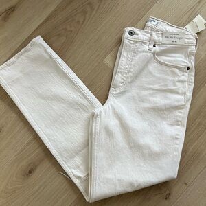 A&F cream 90s straight